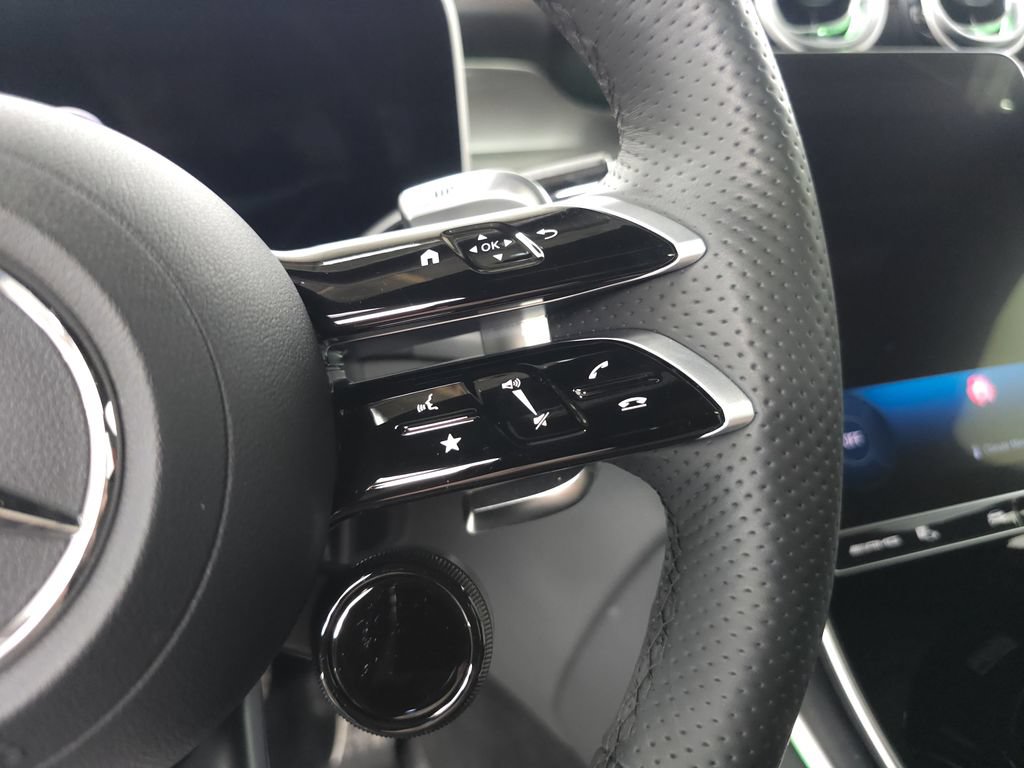 Used 2024 Mercedes-Benz GLC 43 AMG 4MATIC image 13