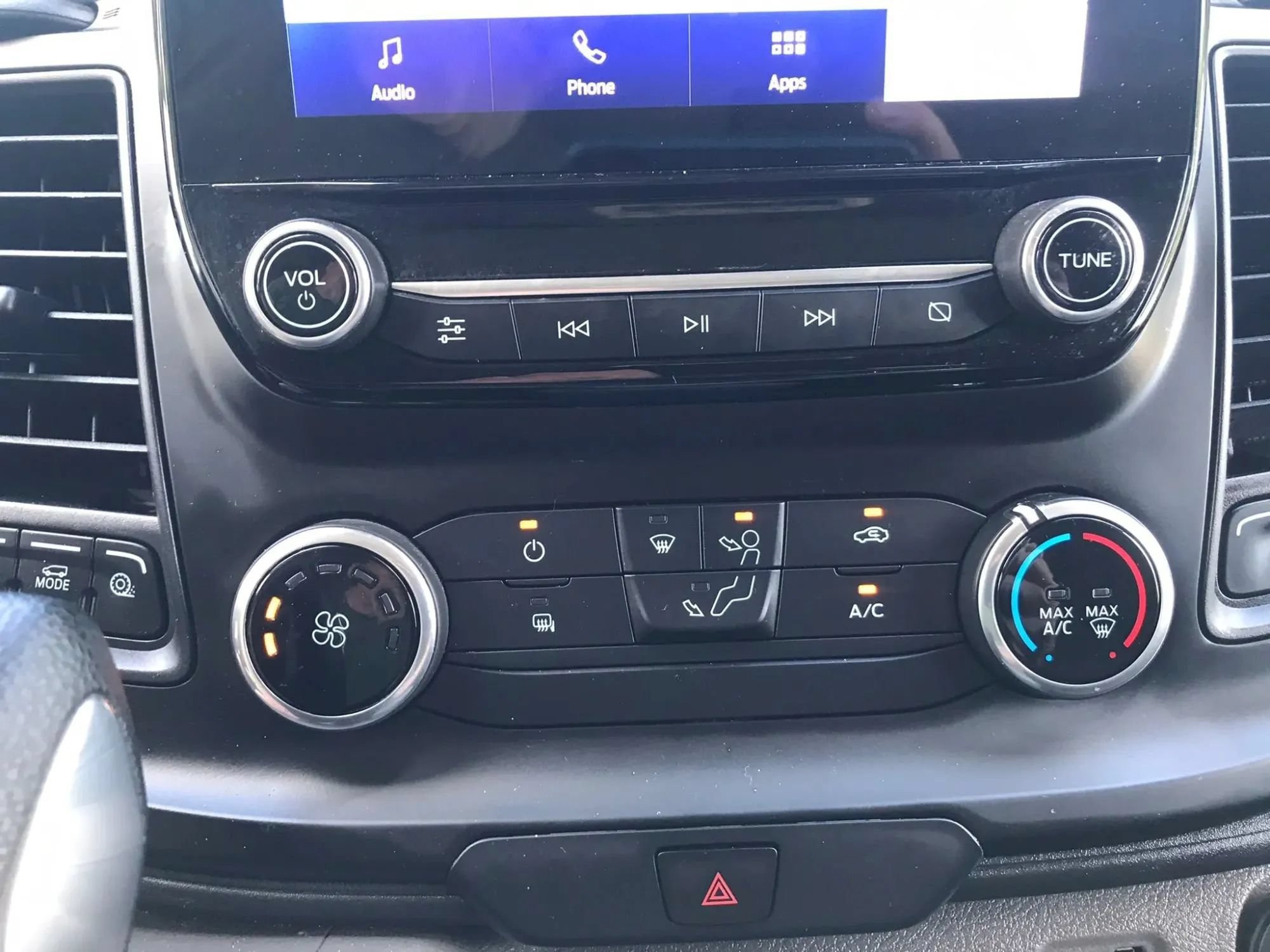 Used 2020 Ford Transit 250 Low Roof AWD image 25