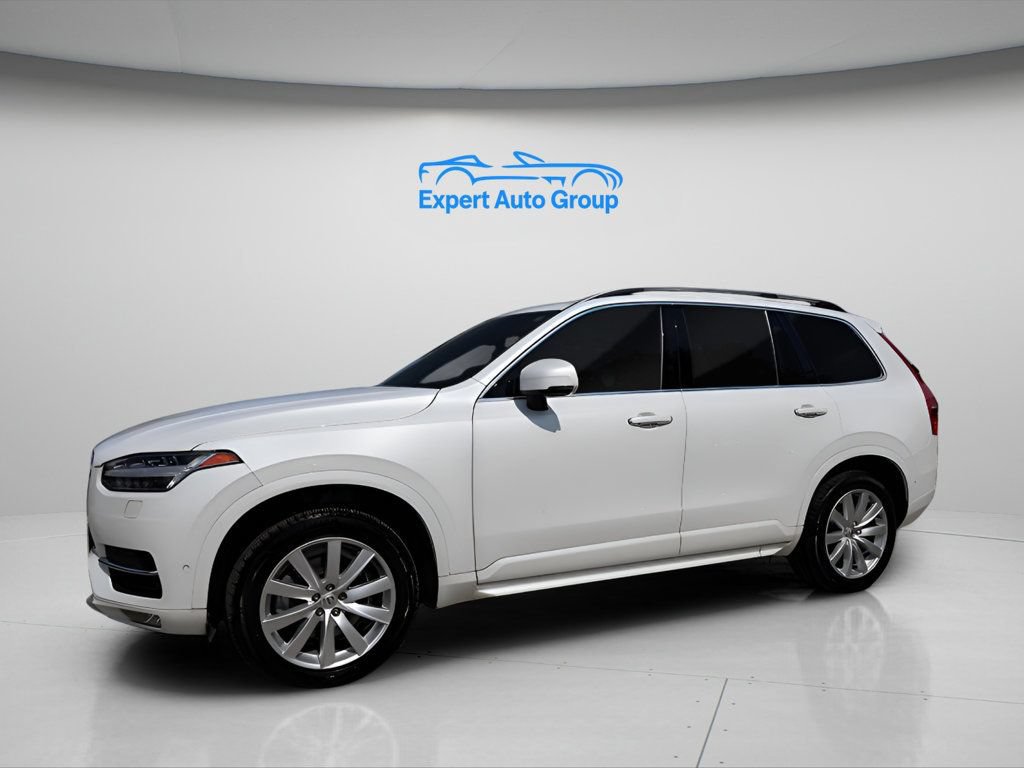 Used 2018 Volvo XC90 T6 Momentum w/ Convenience Package AWD/4WD image 4
