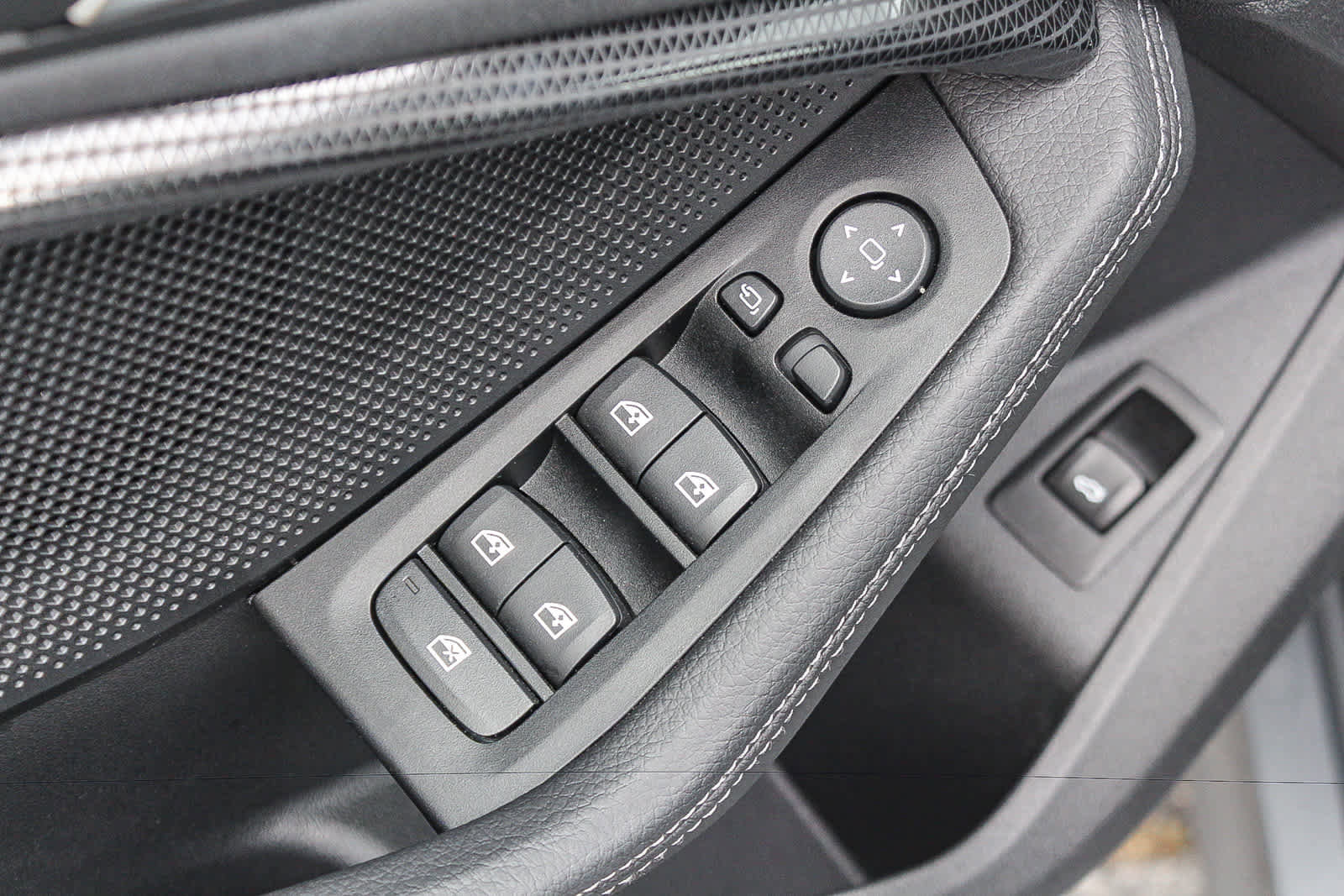 Used 2024 BMW M235i xDrive Gran Coupe w/ M Performance Package AWD/4WD image 19