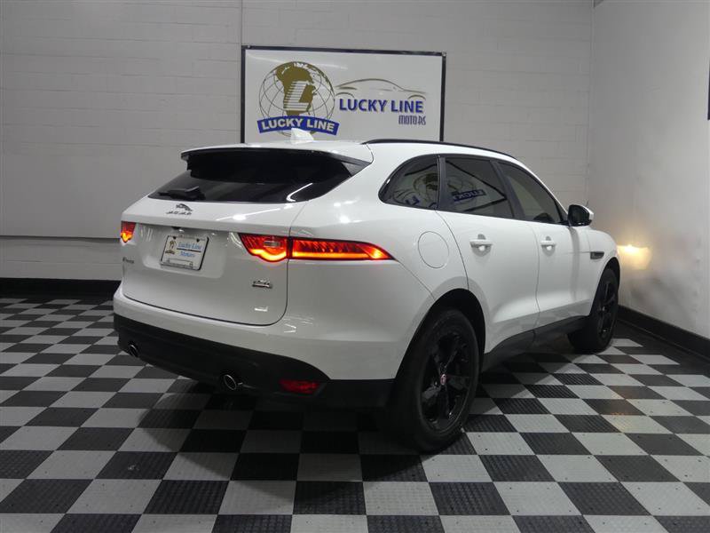 Used 2019 Jaguar F-PACE Premium AWD/4WD image 10