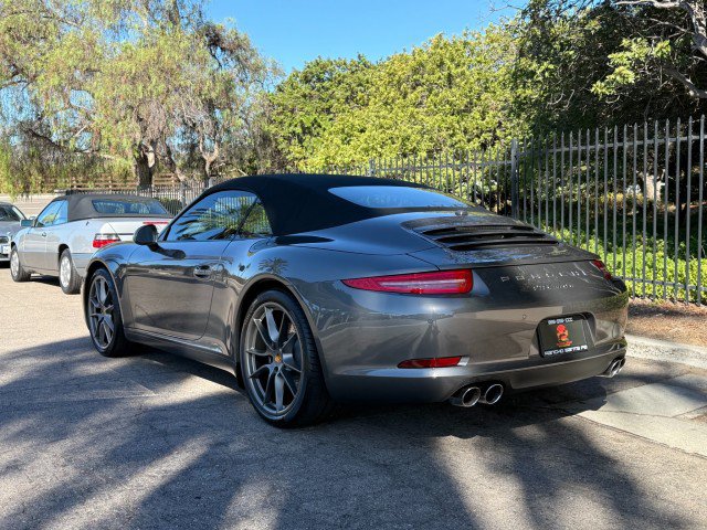 Used 2012 Porsche 911 Carrera RWD image 3
