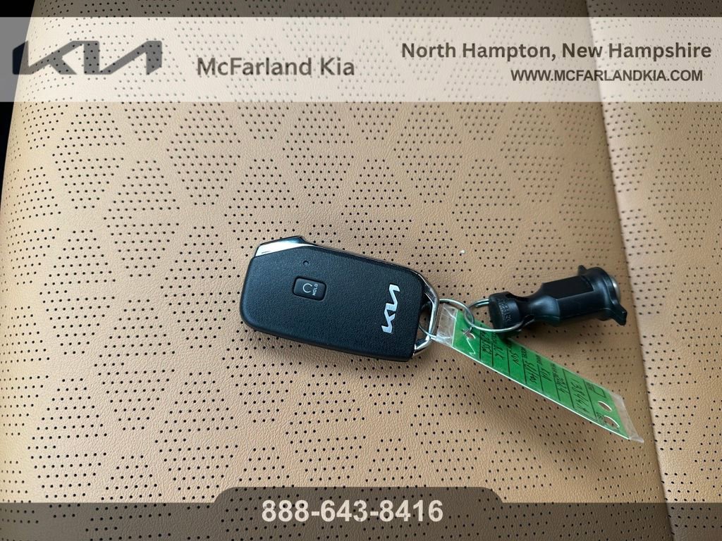 Used 2024 Kia Seltos SX image 31