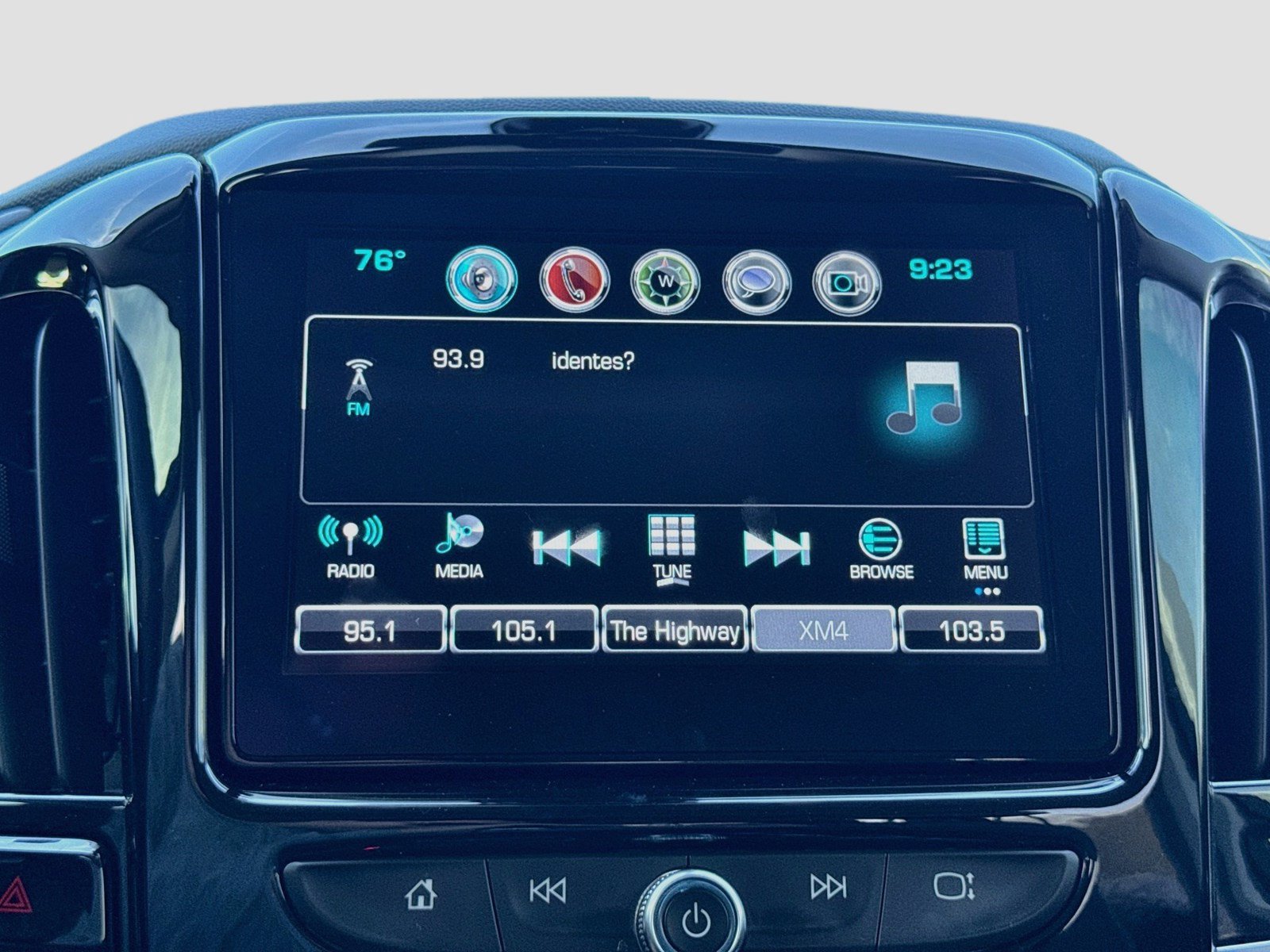 Used 2019 Chevrolet Traverse Premier w/ Redline Edition AWD/4WD image 11