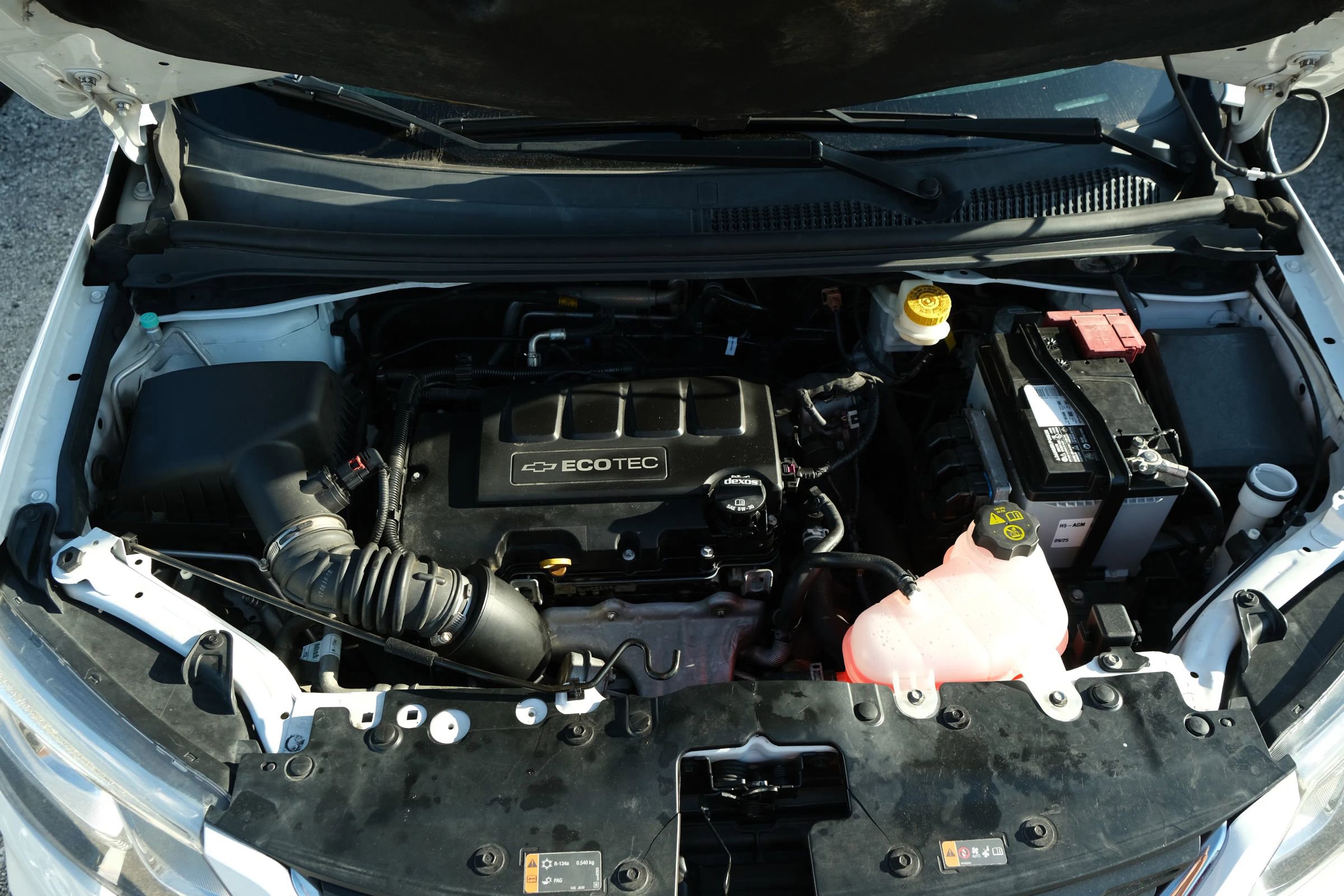 Used 2018 Chevrolet Sonic Premier w/ Driver Confidence Package image 40