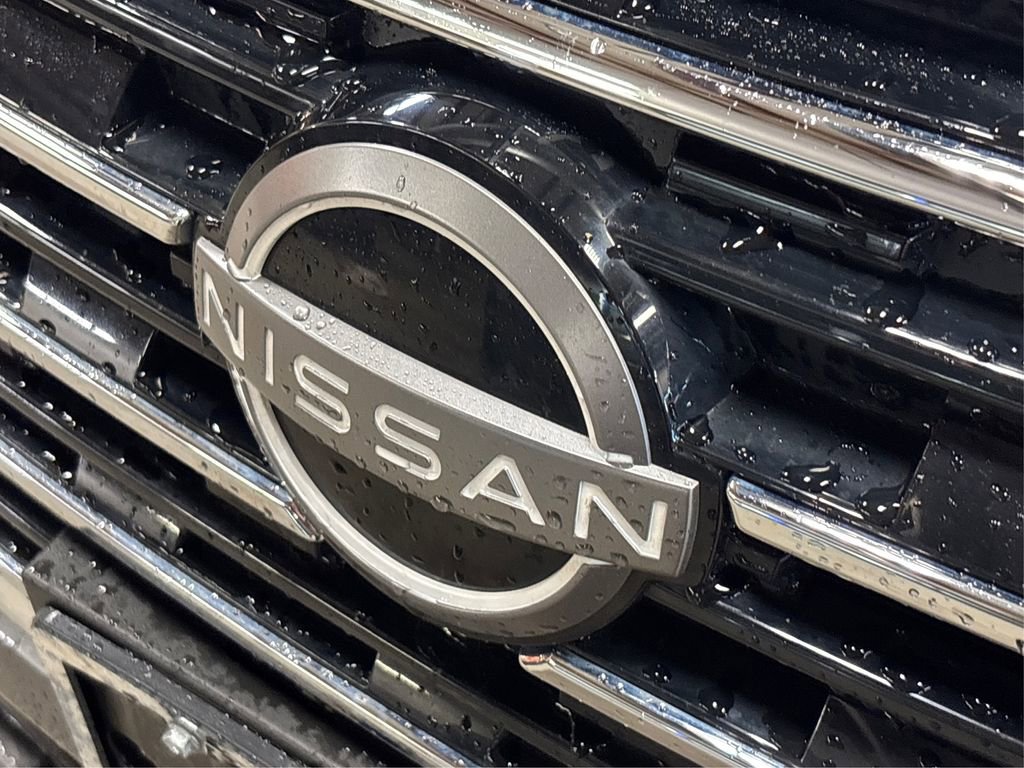 Used 2024 Nissan Rogue SL w/ SL Premium Package image 15