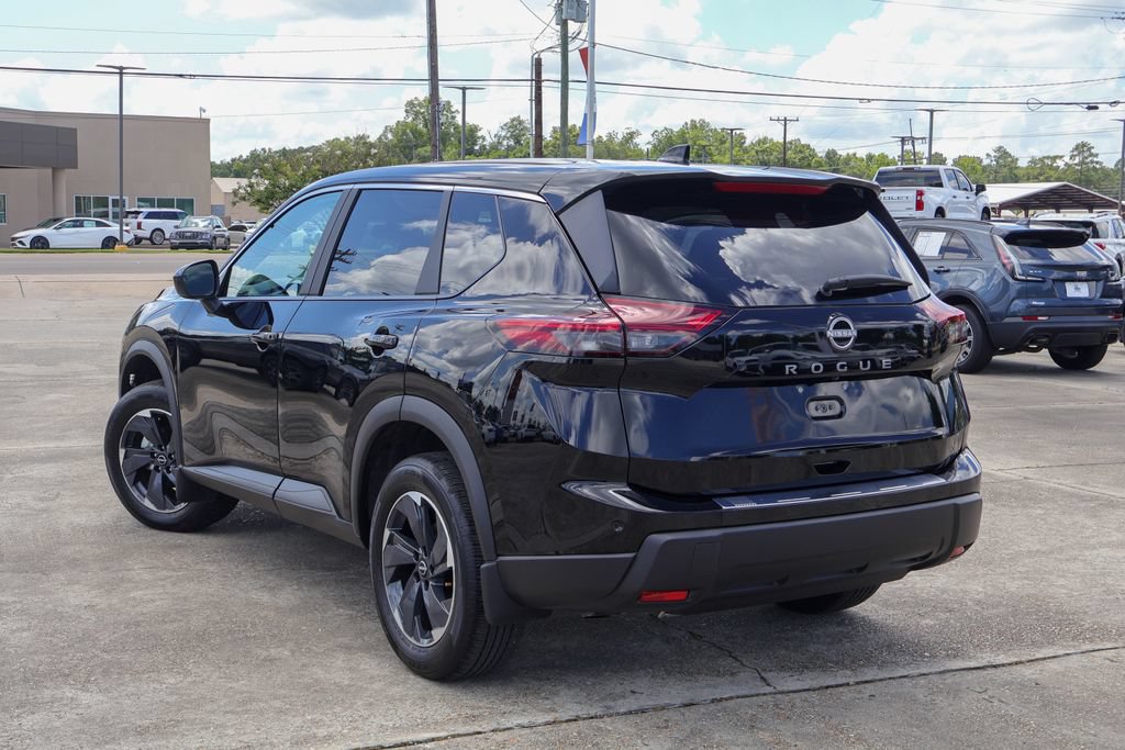 Certified 2026 Nissan Rogue SV FWD image 2