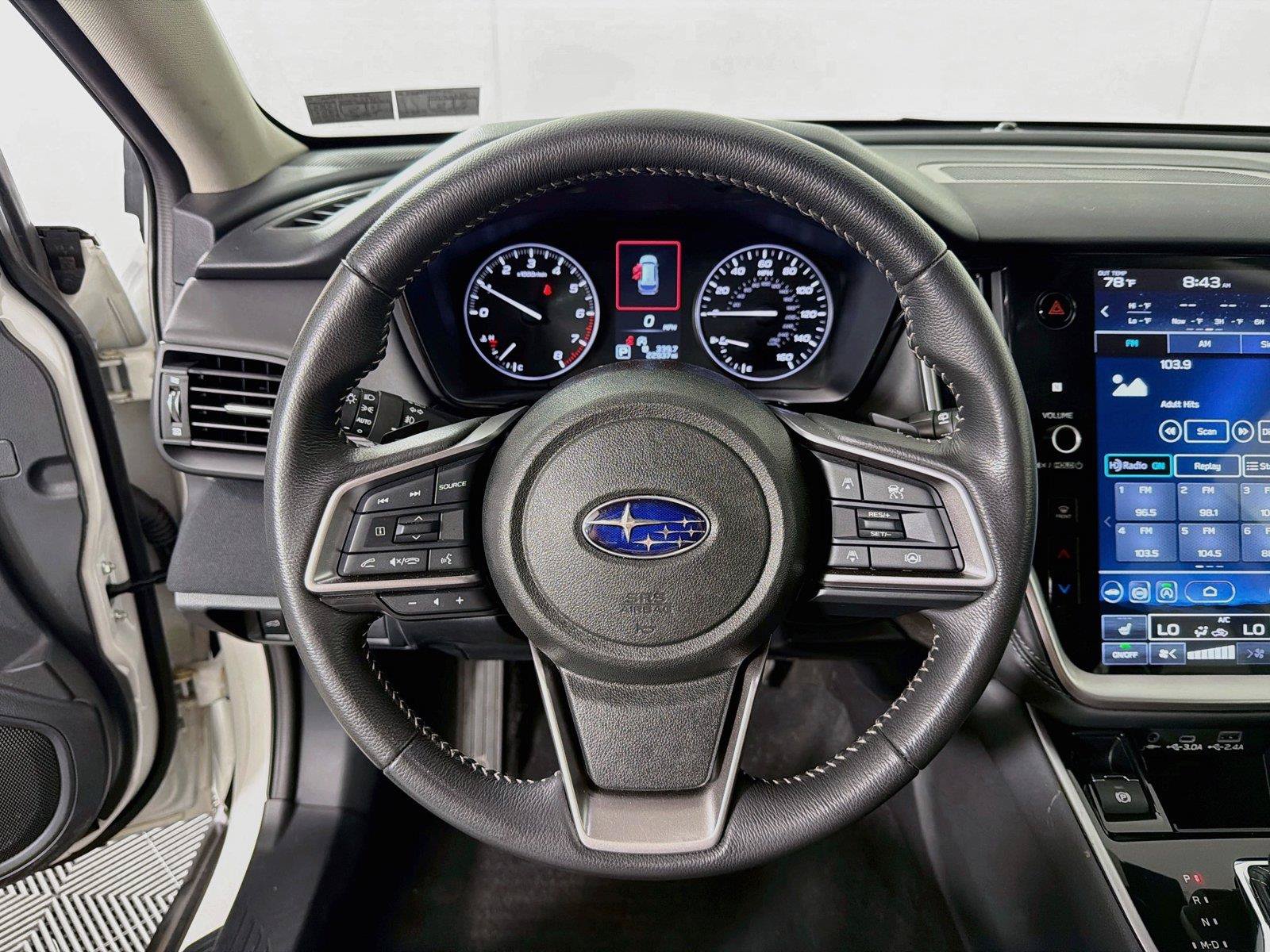 Used 2025 Subaru Outback Premium w/ Popular Package #1A AWD/4WD image 3