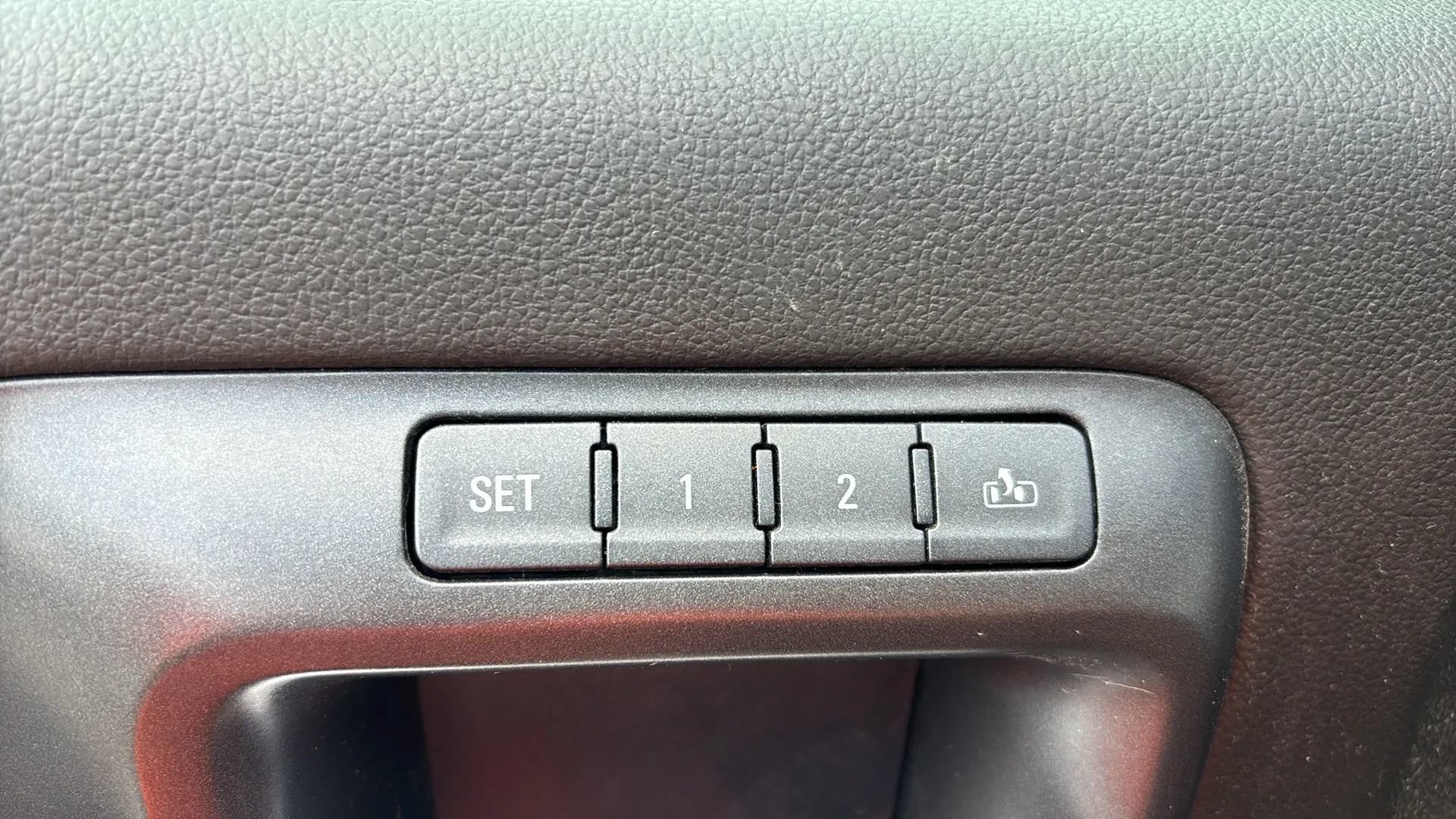 Used 2019 GMC Sierra 3500 Denali AWD/4WD image 21