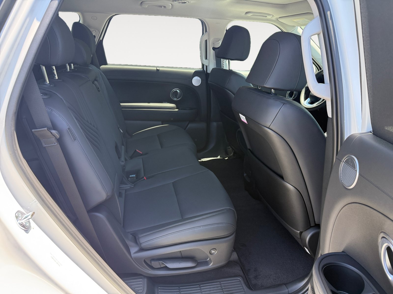 Certified 2026 Hyundai Palisade SEL Premium FWD image 18
