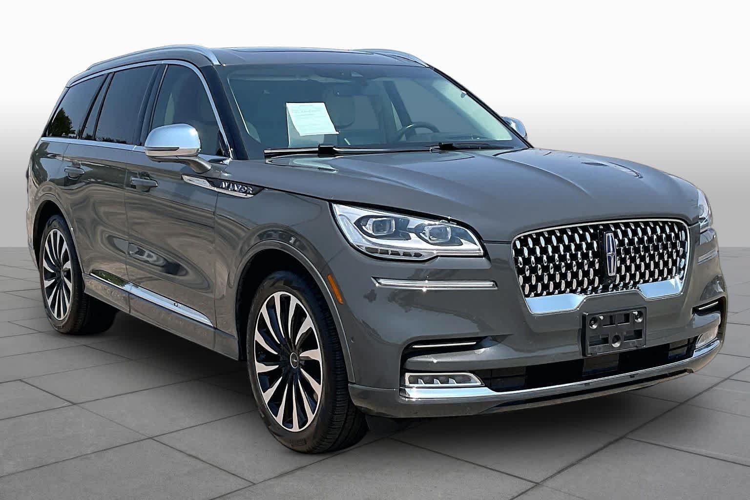 Used 2020 Lincoln Aviator Black Label Grand Touring w/ Class IV Trailer Tow Package AWD/4WD image 3