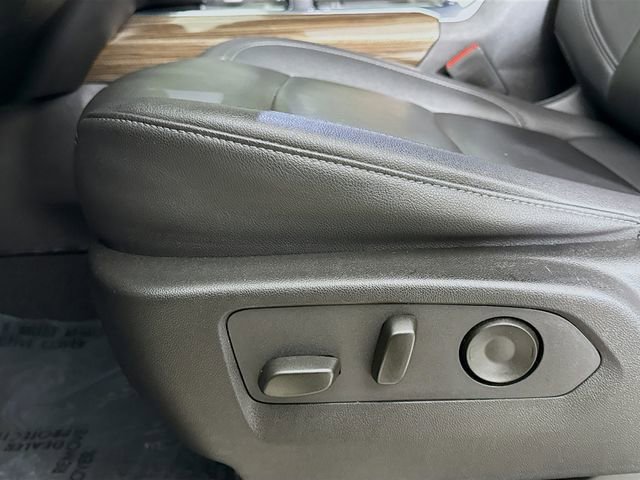 Used 2023 Chevrolet Silverado 1500 RST w/ Convenience Package II image 23