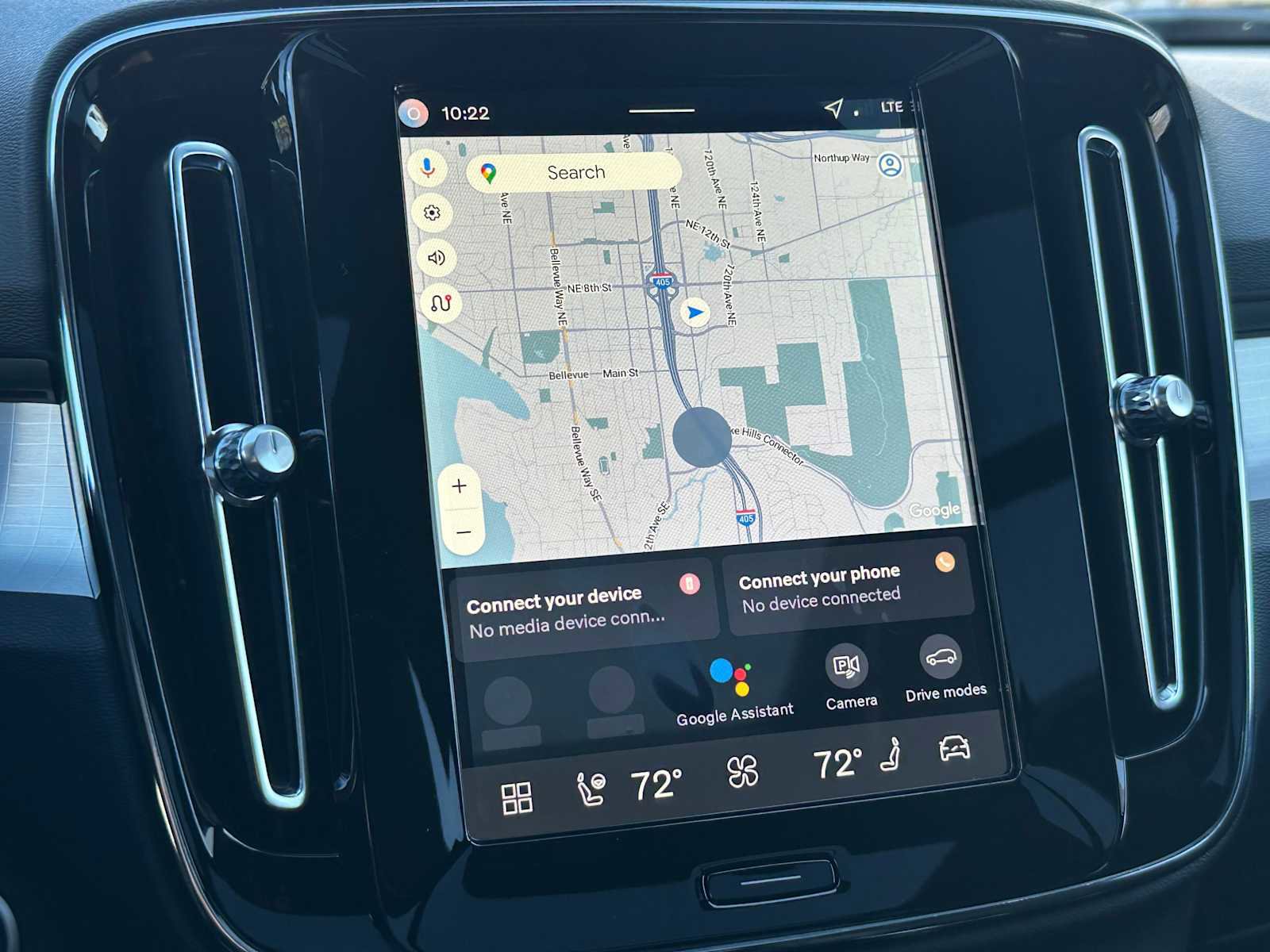 New 2026 Volvo XC40 B5 Ultra w/ Climate Package image 27