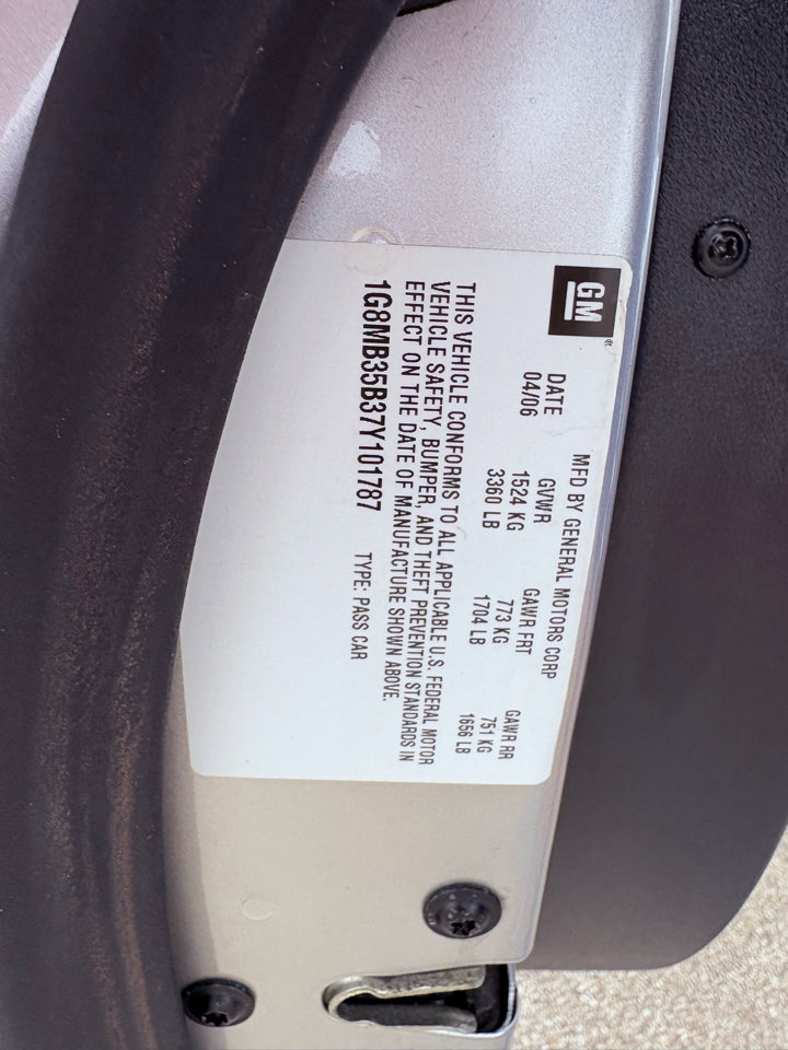 Used 2007 Saturn Sky image 33