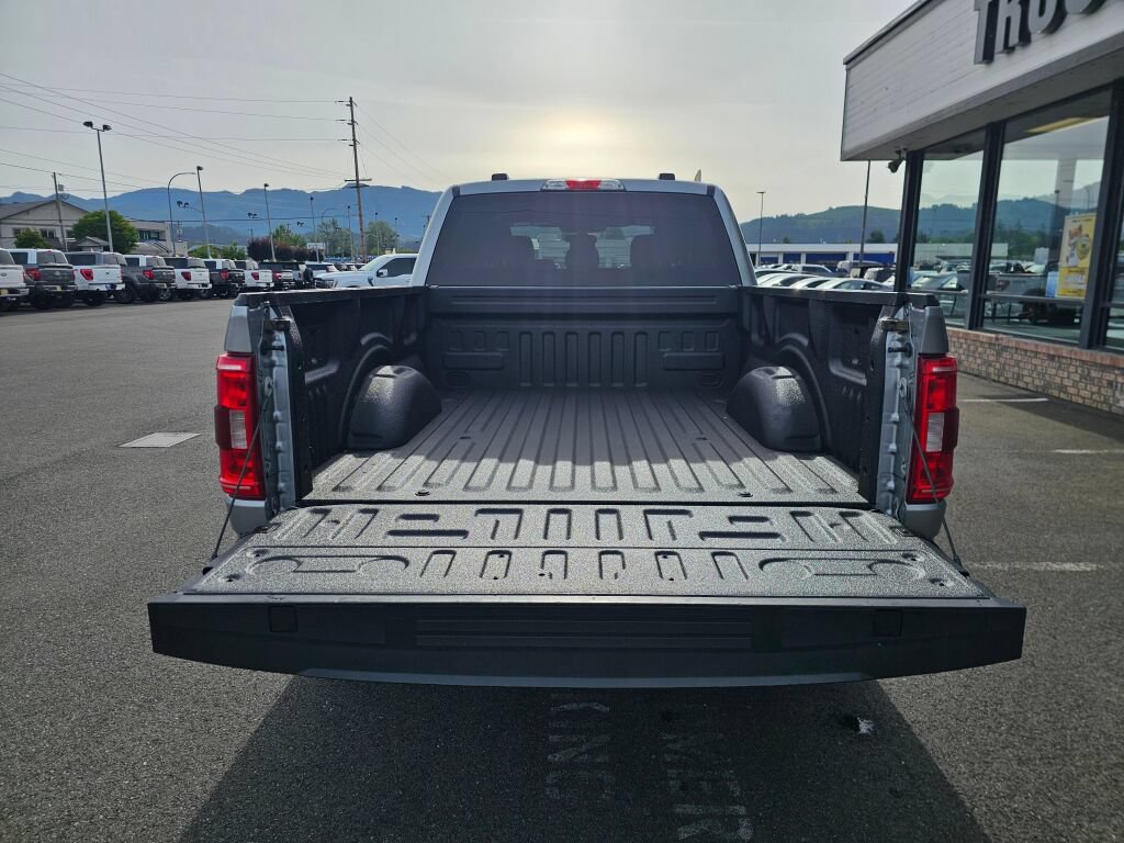 Certified 2023 Ford F150 XLT w/ Trailer Tow Package AWD/4WD image 10