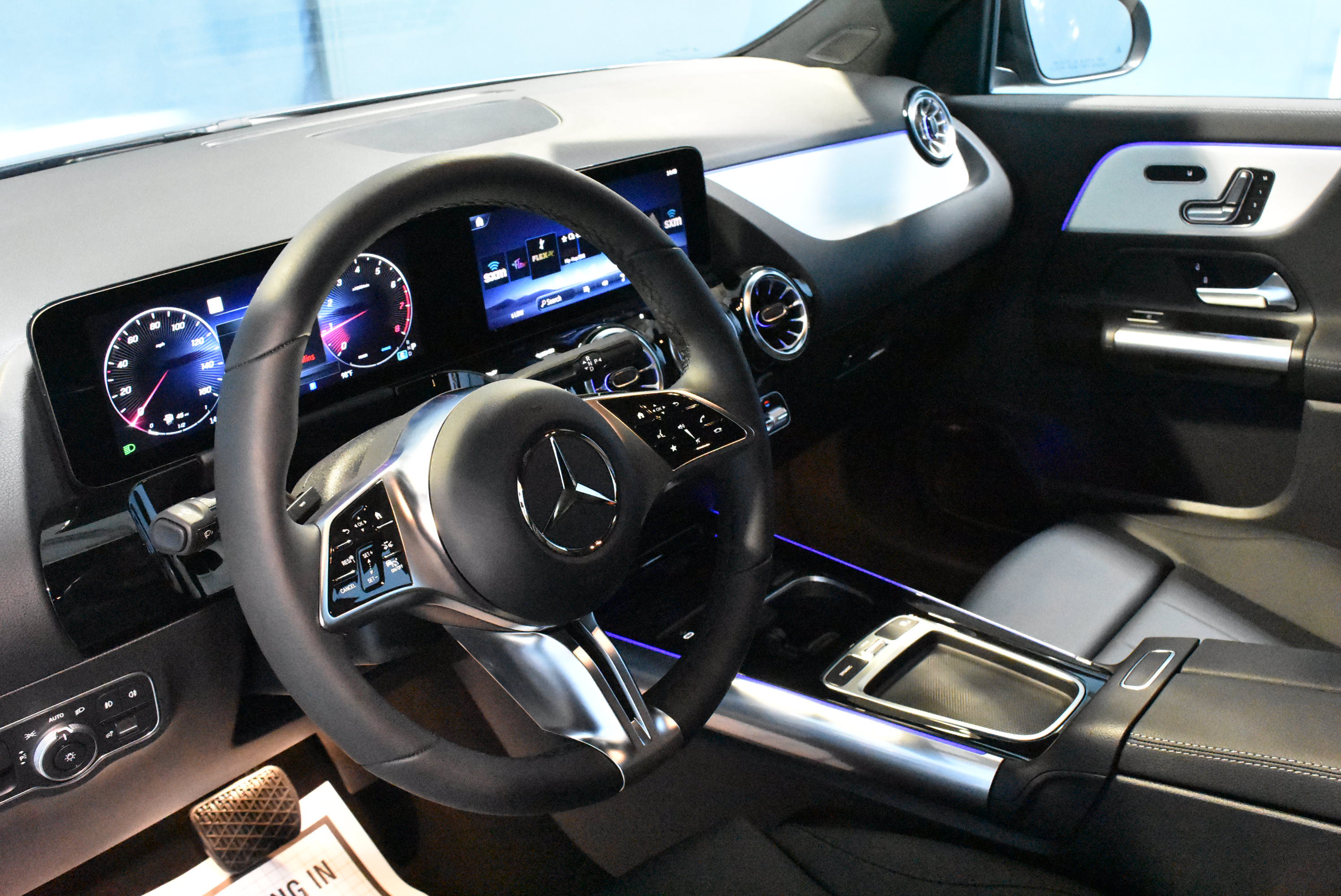 New 2026 Mercedes-Benz GLA 250 4MATIC image 2