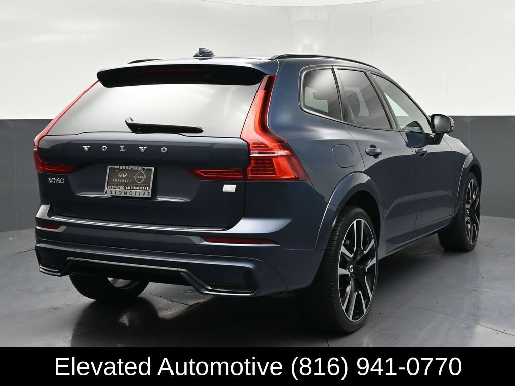 Used 2024 Volvo XC60 T8 Ultimate w/ Protection Package Premier AWD/4WD image 4