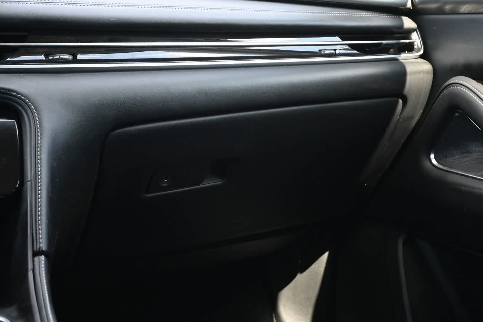 Certified 2025 INFINITI QX60 Luxe FWD image 8
