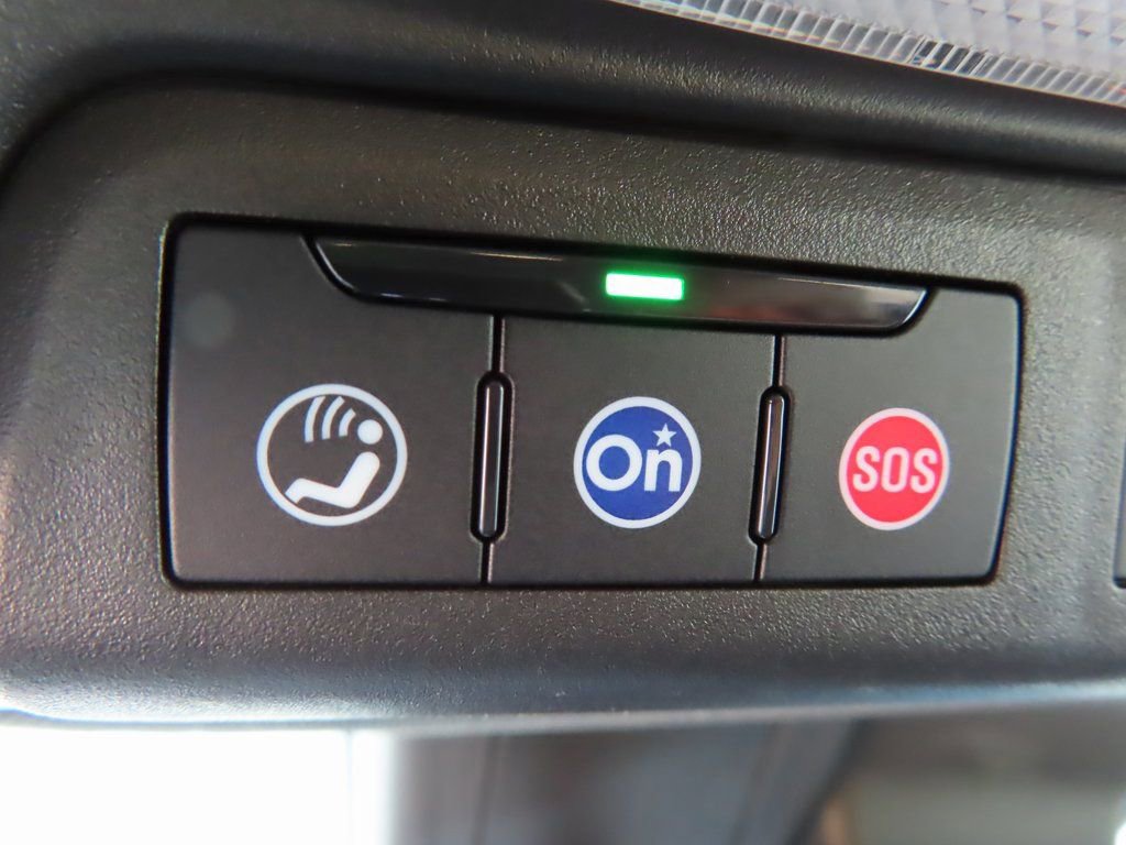 Certified 2023 Chevrolet TrailBlazer RS w/ Convenience Package image 10