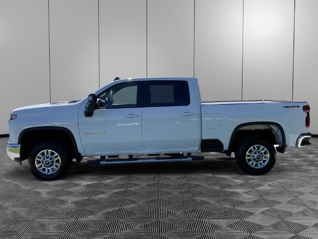 Certified 2024 Chevrolet Silverado 2500 LT AWD/4WD image 7