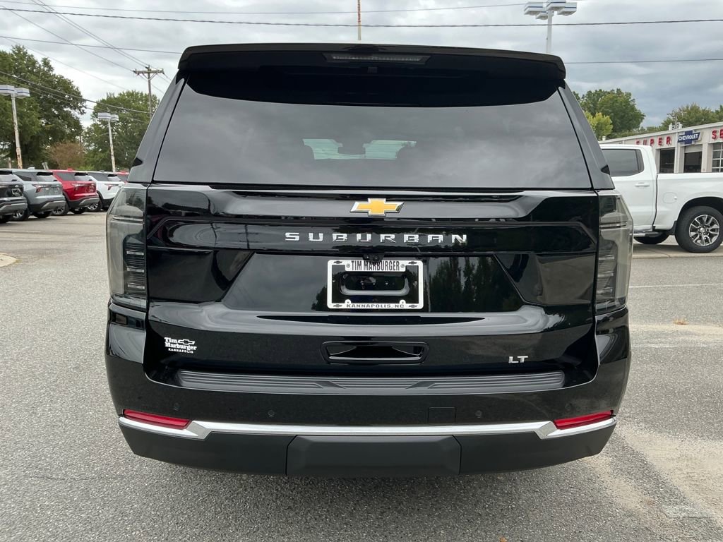 New 2026 Chevrolet Suburban LT w/ Comfort Package image 4