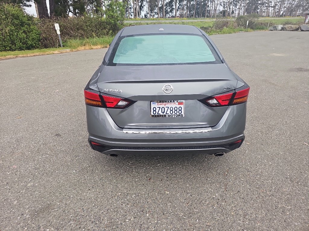 Used 2021 Nissan Altima 2.5 SR FWD image 4