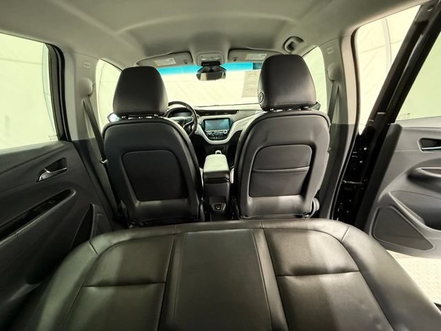 Used 2020 Chevrolet Bolt Premier w/ Infotainment Package FWD image 28