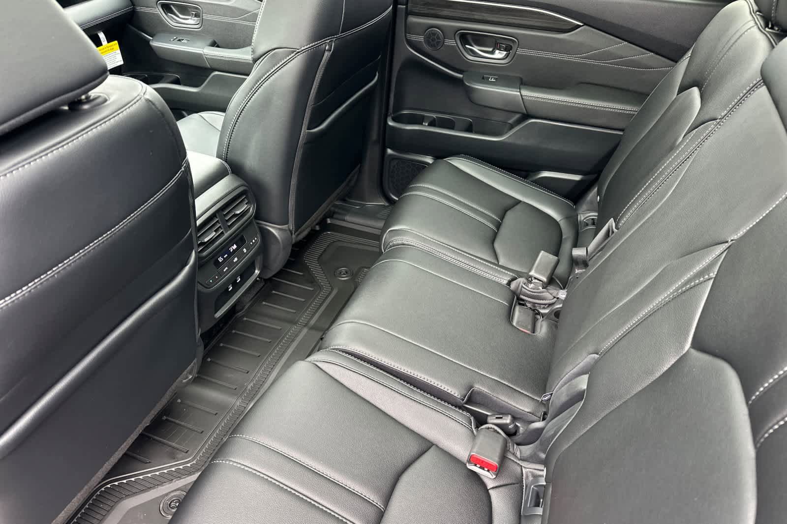 New 2026 Honda Pilot image 4