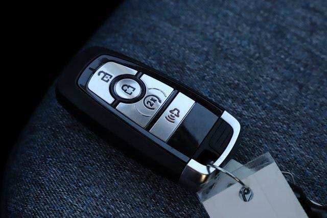 New 2025 Ford Maverick XLT w/ XLT Luxury Package image 31