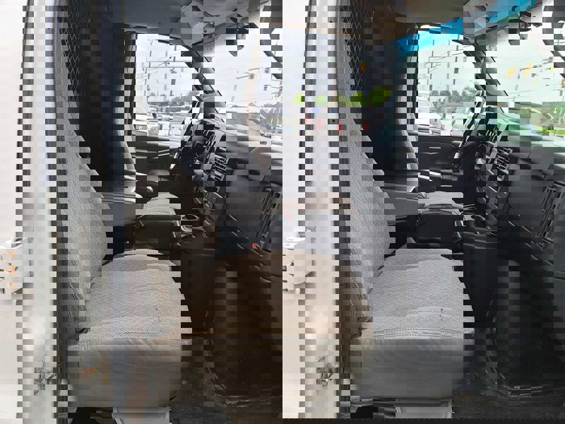 Used 2017 Chevrolet Express 2500 image 13