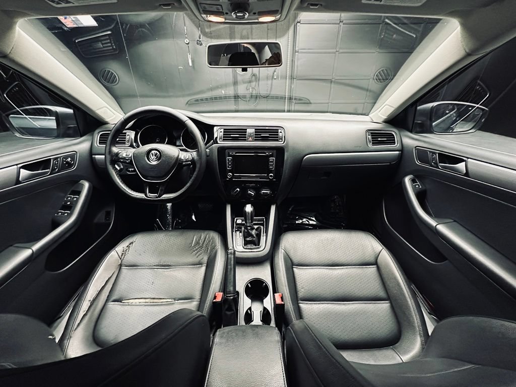 Used 2015 Volkswagen Jetta TDI SE FWD image 39