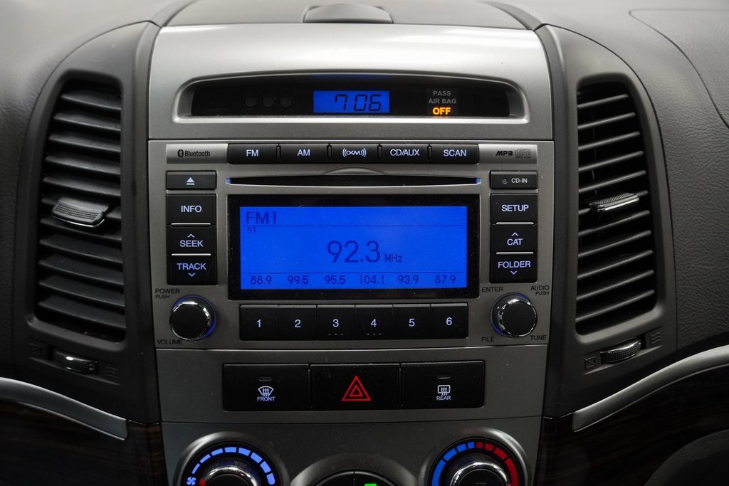 Used 2012 Hyundai Santa Fe GLS image 32