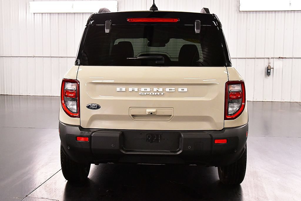Used 2025 Ford Bronco Sport Outer Banks w/ Outer Banks Tech Package+ AWD/4WD image 6