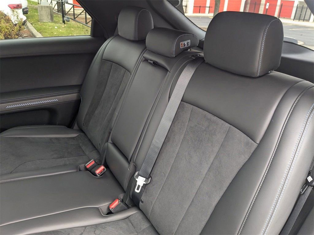 New 2025 Hyundai Ioniq 5 N Base image 21