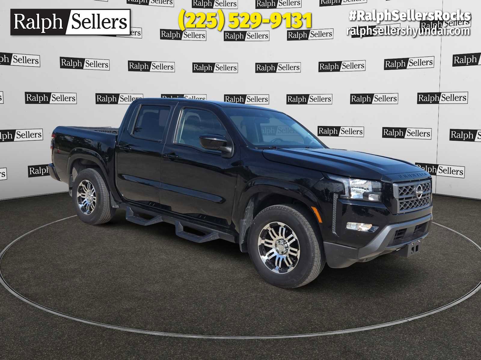 Used 2022 Nissan Frontier SV