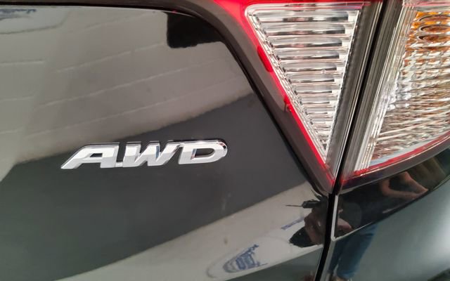 Certified 2021 Honda HR-V LX image 37