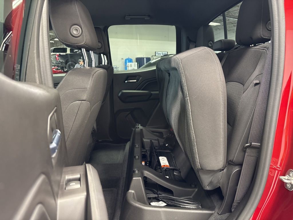 Used 2023 Chevrolet Colorado LT w/ LT Convenience Package III image 32