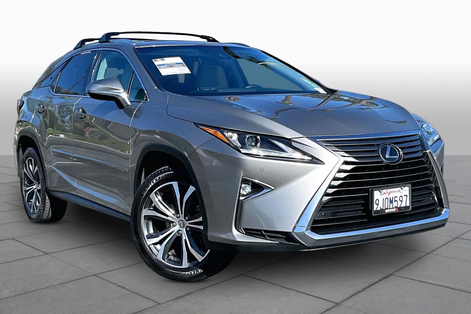 Used 2017 Lexus RX 350 FWD w/ Premium Package image 2