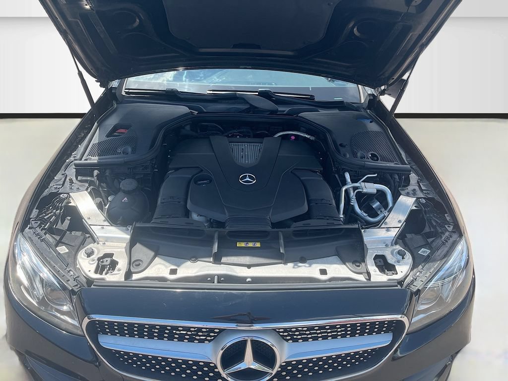 Used 2018 Mercedes-Benz E 400 4MATIC Cabriolet w/ Premium 2 Package (Q02) image 31