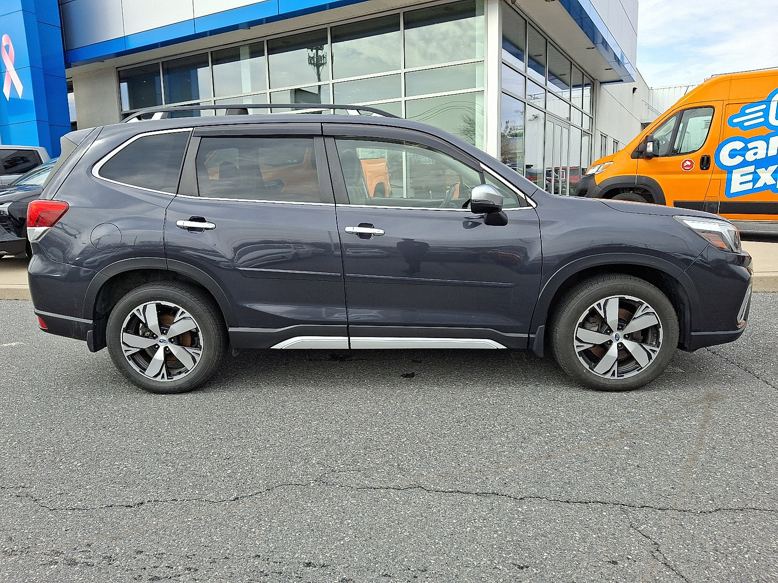 Used 2019 Subaru Forester Touring w/ Popular Package #3 image 8