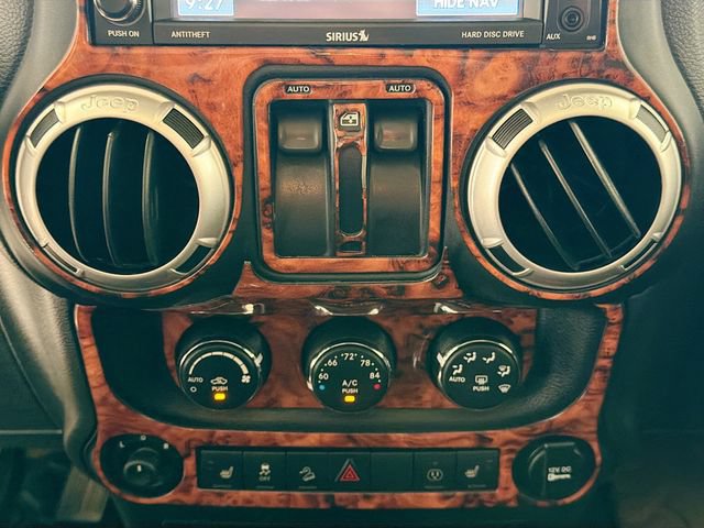 Used 2015 Jeep Wrangler Sahara w/ Dual Top Group AWD/4WD image 13