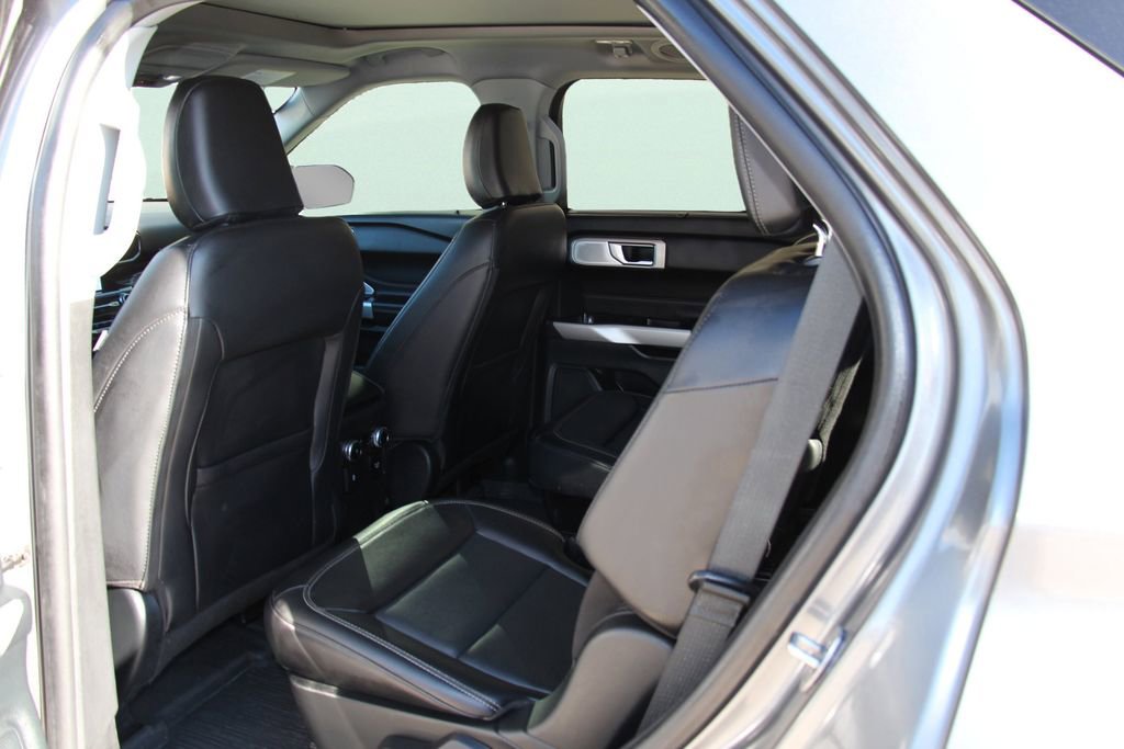 Used 2024 Ford Explorer Limited w/ Limited Technology Package image 24