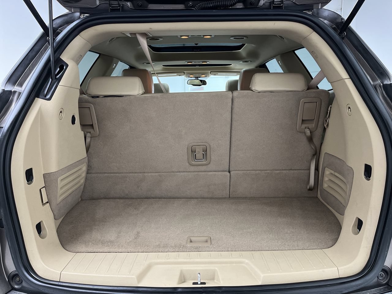 Used 2011 Buick Enclave CXL w/ Trailering Provision Package AWD/4WD image 28
