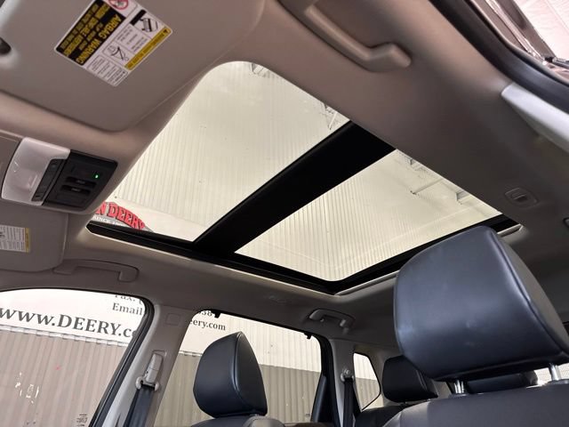 Used 2021 Nissan Rogue SV w/ Premium Package AWD/4WD image 30