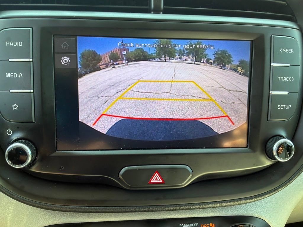 Used 2022 Kia Soul LX FWD image 24
