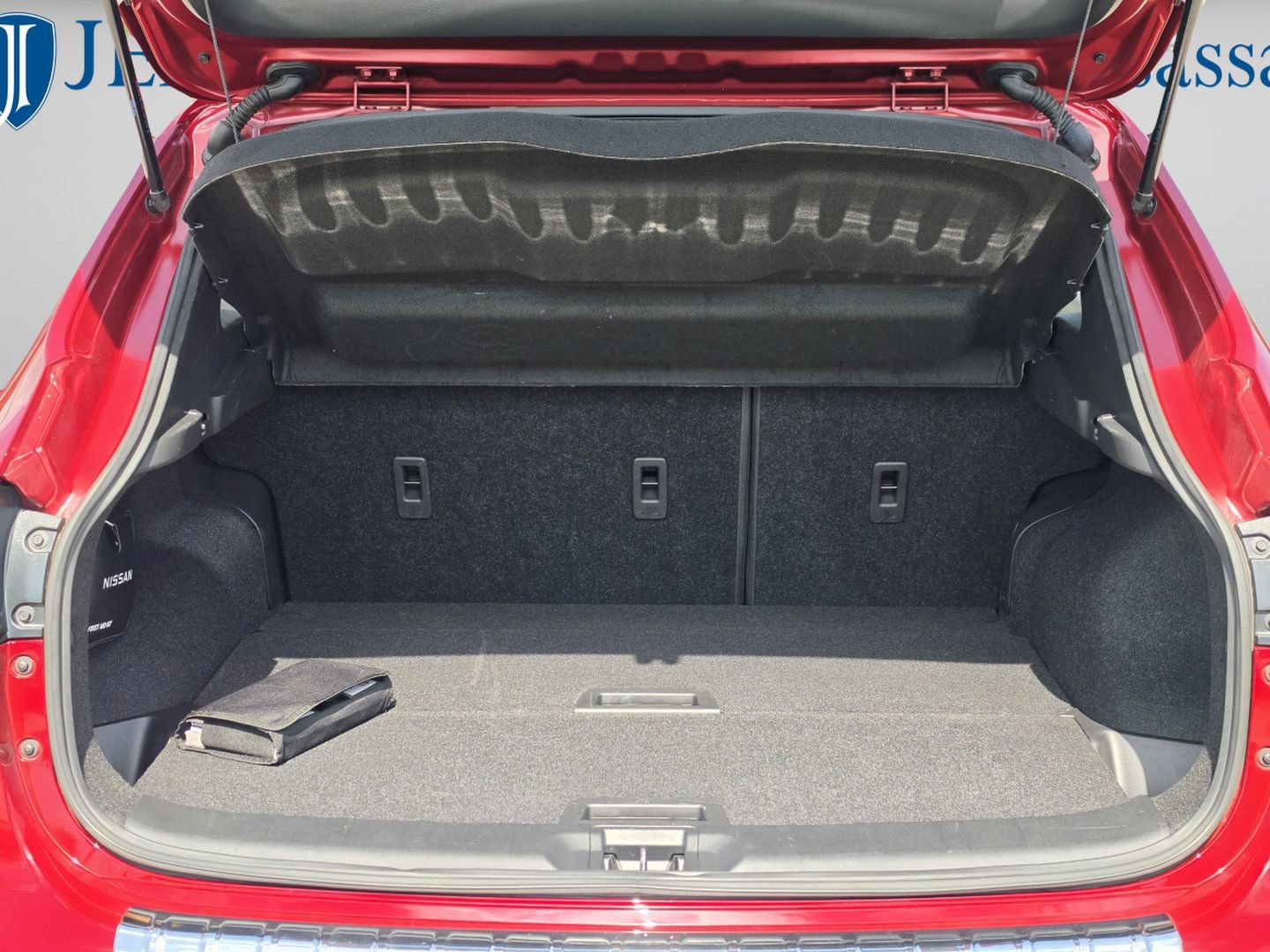 Used 2022 Nissan Rogue Sport SV w/ Technology Package FWD image 13