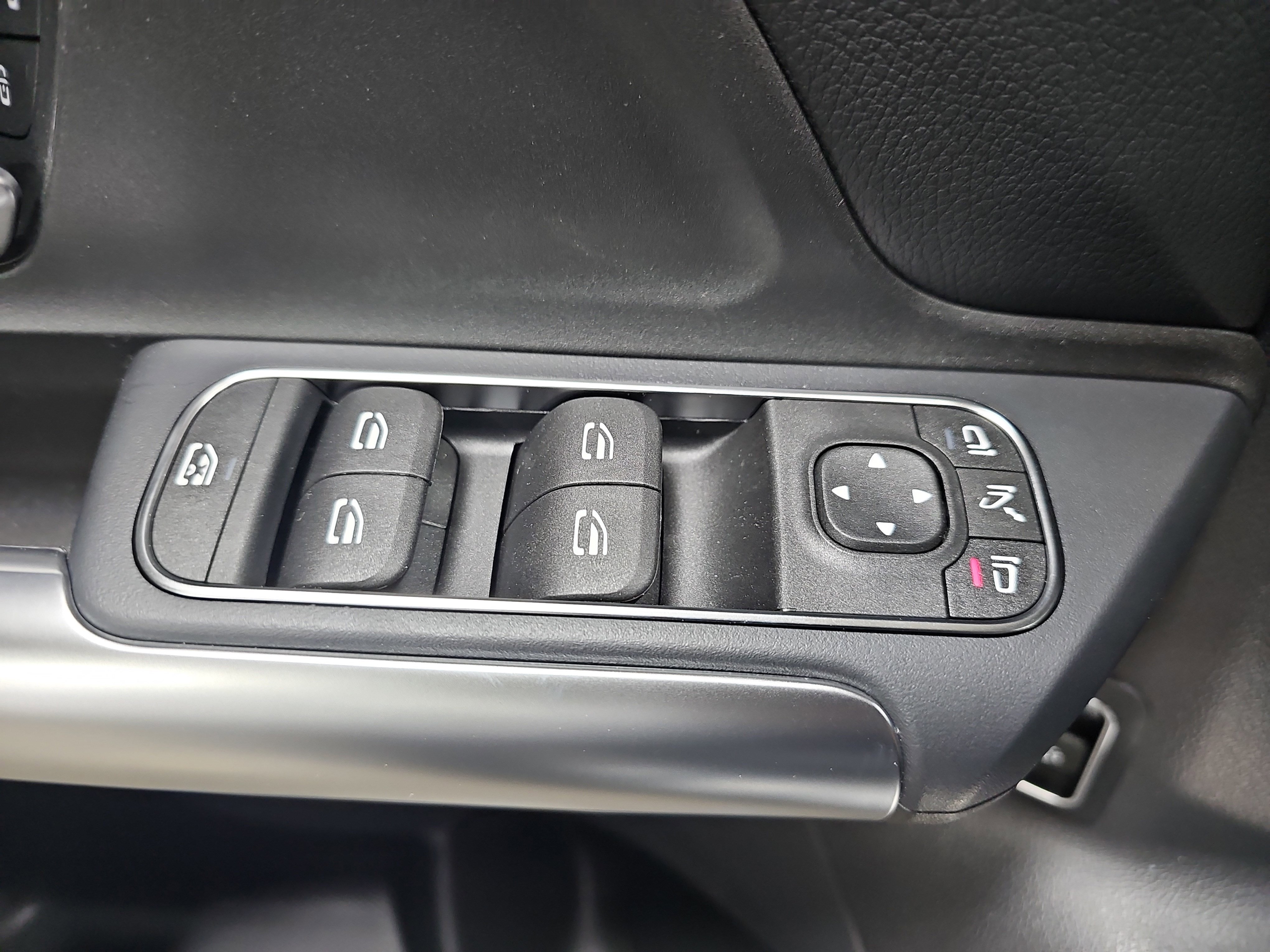 New 2026 Mercedes-Benz GLA 35 AMG 4MATIC image 29