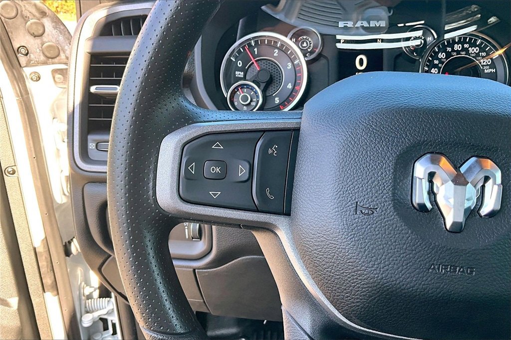 Used 2024 RAM 5500 Tradesman w/ Chrome Appearance Group image 11