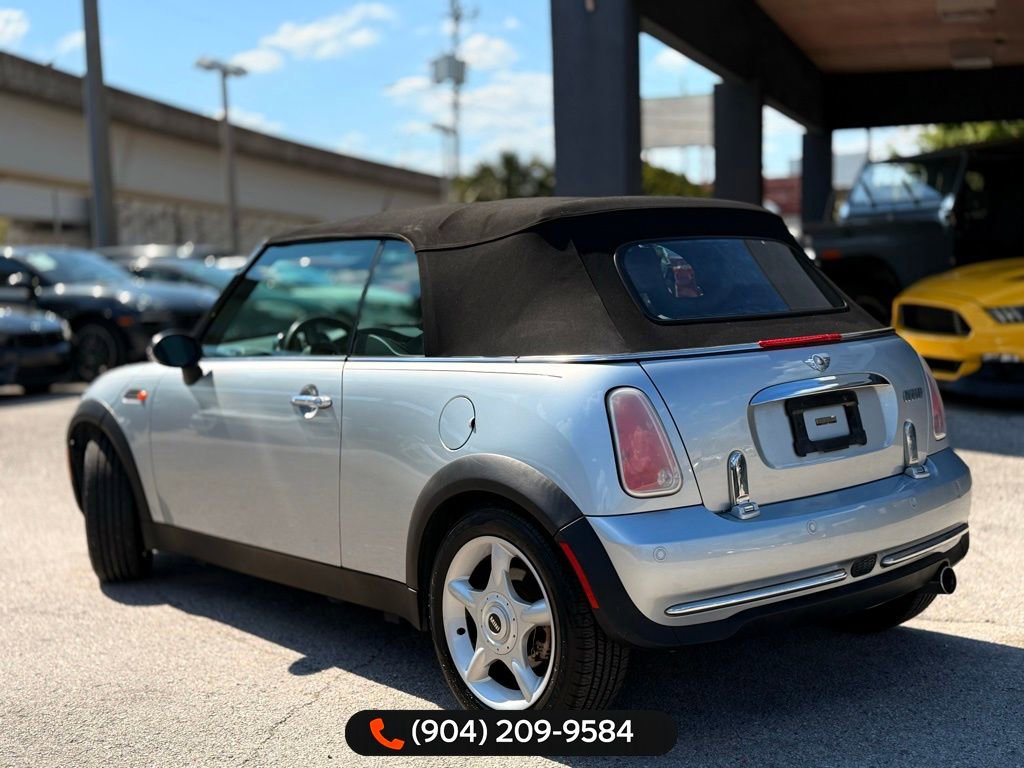Used 2005 MINI Cooper Convertible image 3