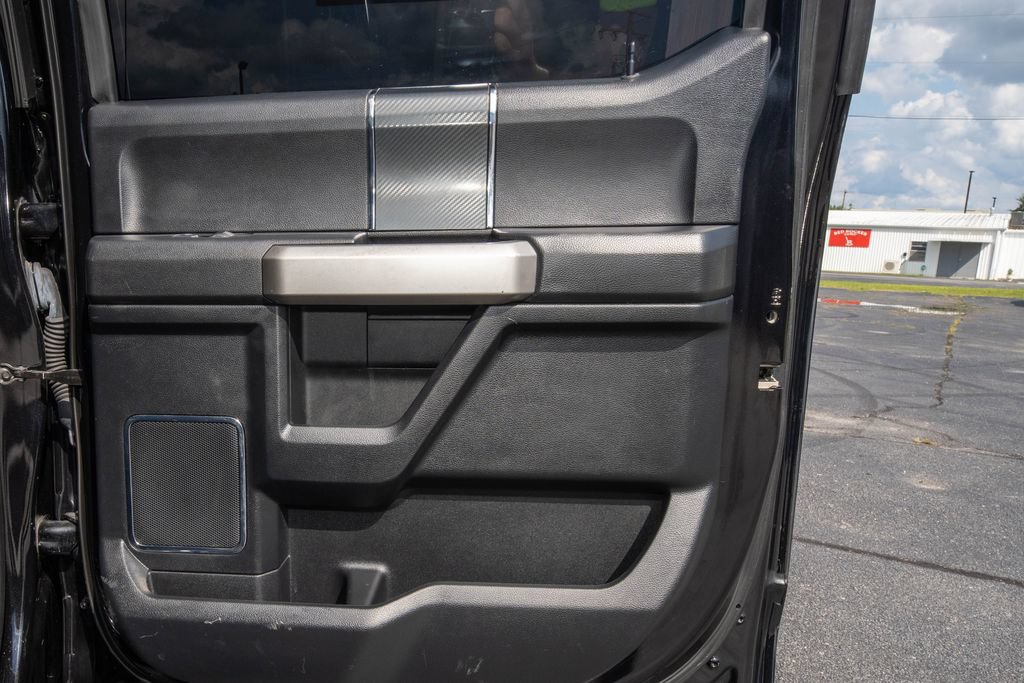 Used 2020 Ford F150 Lariat w/ Equipment Group 502A Luxury AWD/4WD image 18